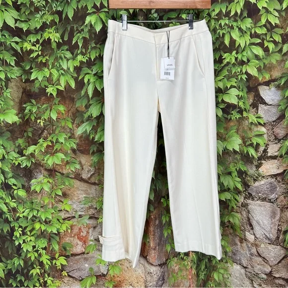 NWT VINCE. Ivory Cargo Capri Wool Pants, 0